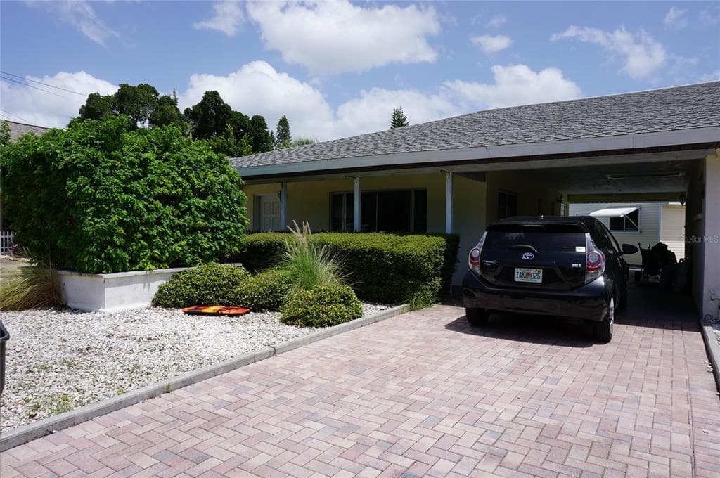 14017 W PARSLEY DRIVE MADEIRA BEACH, FL 33708