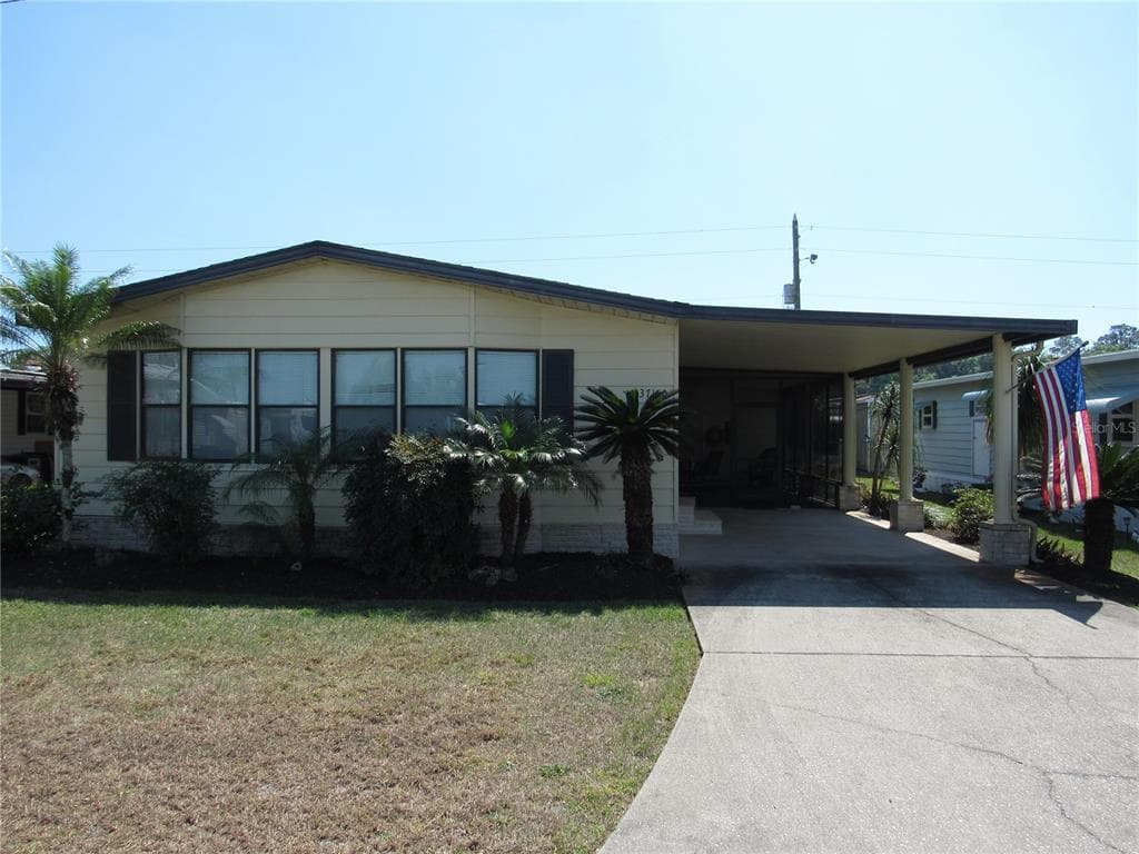 37150 8TH AVENUE ZEPHYRHILLS, FL 33542