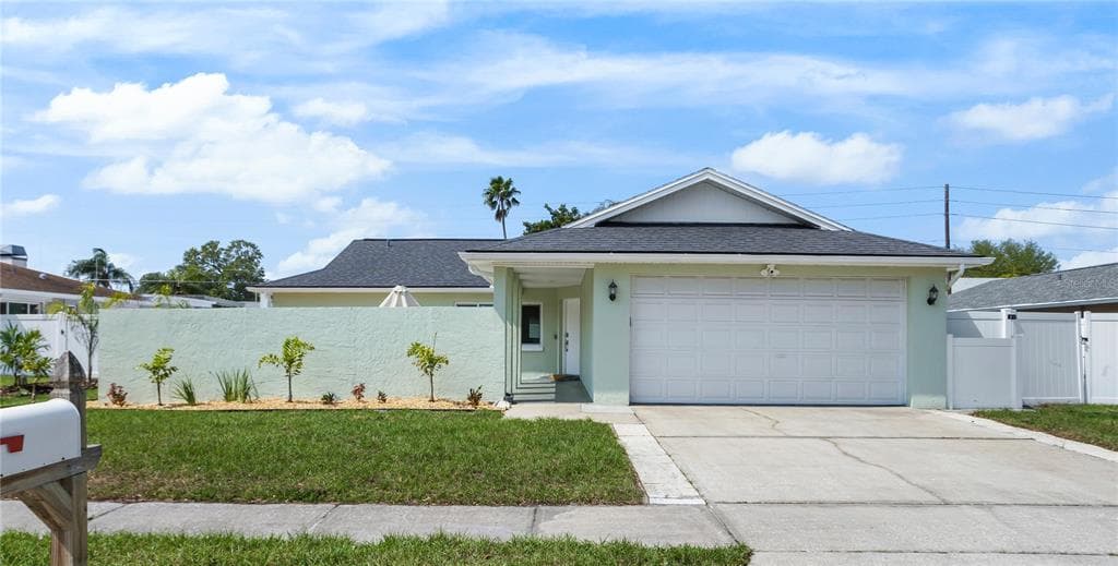 10424 118TH STREET SEMINOLE, FL 33778