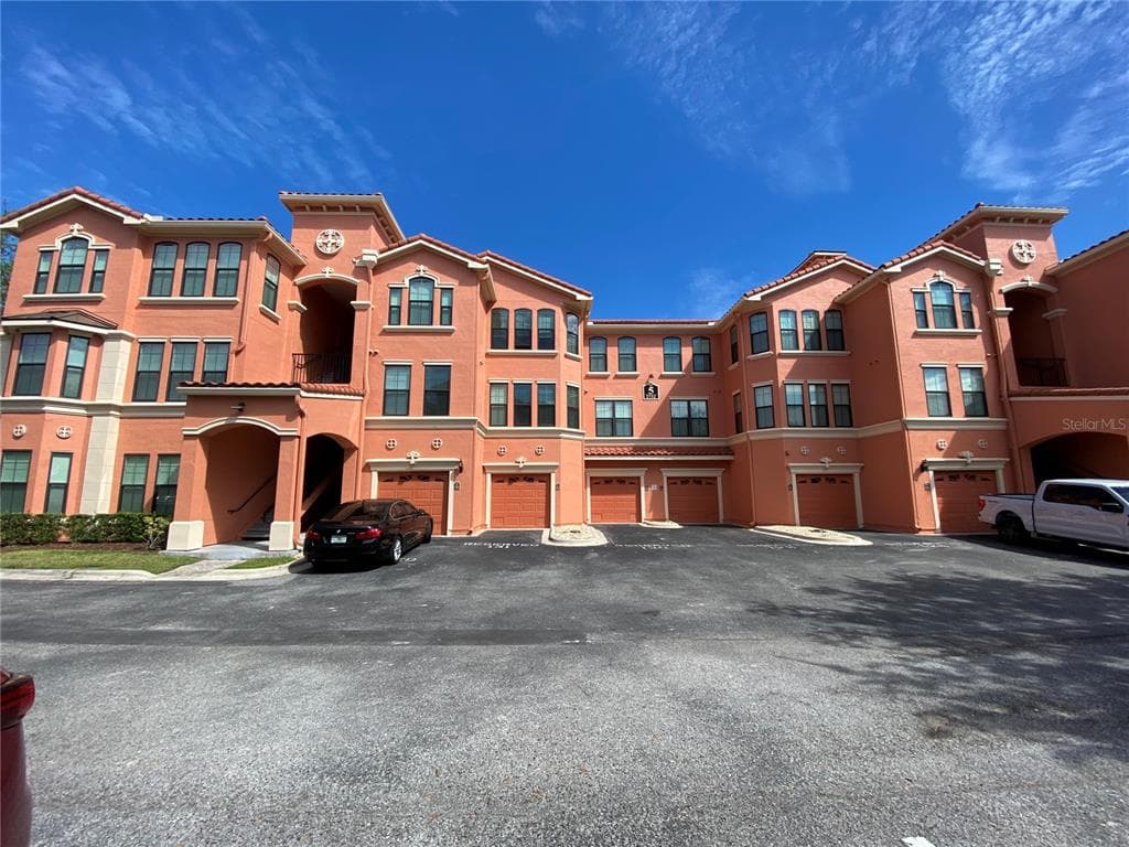 2732 VIA MURANO UNIT 538 CLEARWATER, FL 33764