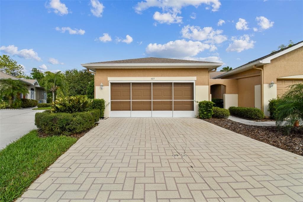 605 TREMONT GREENS LANE UNIT 3 SUN CITY CENTER, FL 33573