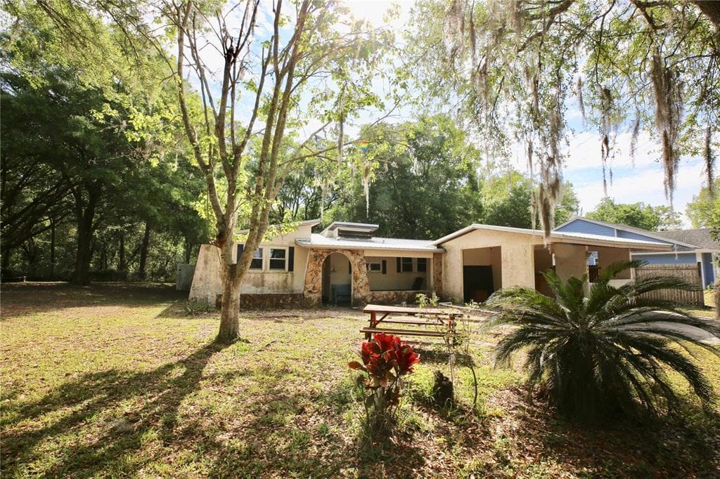 2626 MARTHA LANE LAND O LAKES, FL 34639