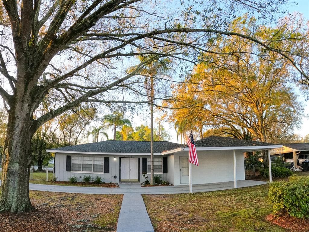 4401 POMPANO DRIVE TAMPA, FL 33617