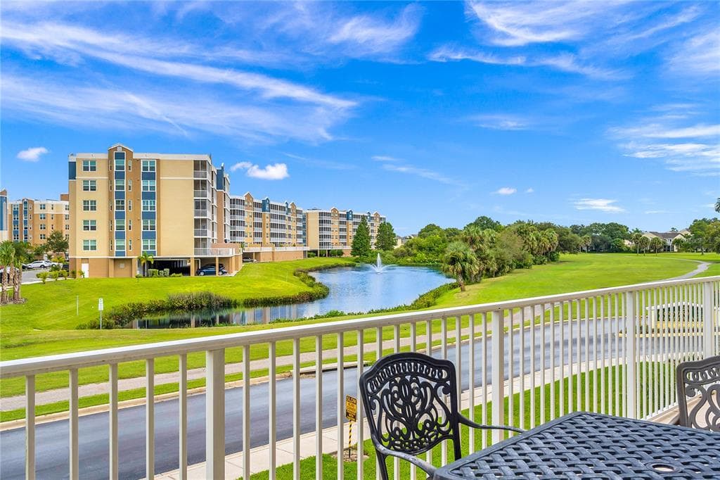 1200 COUNTRY CLUB DRIVE UNIT 4102 LARGO, FL 33771