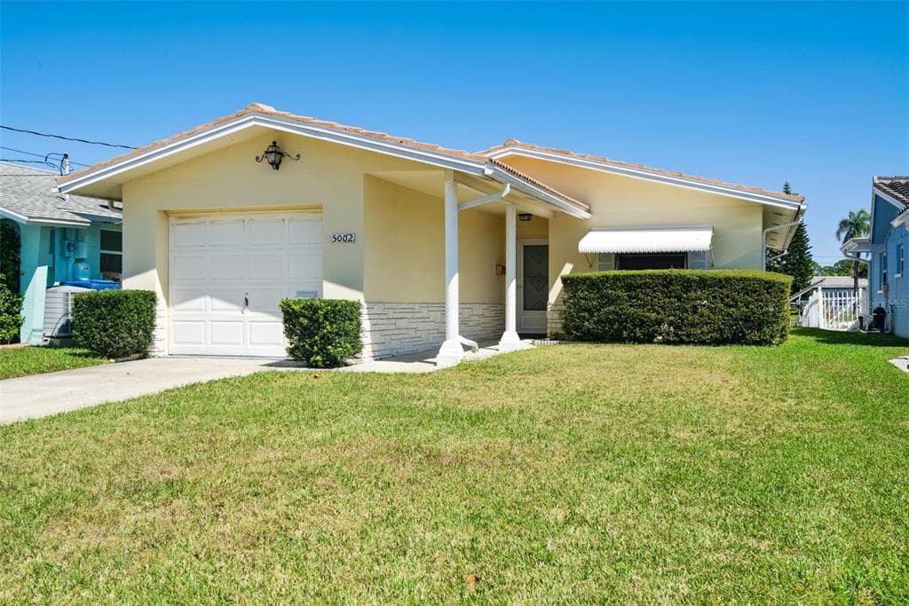 5002 BONITO DRIVE