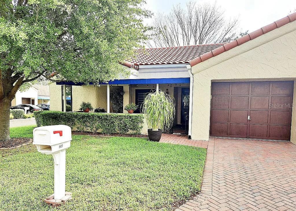 8809 41ST STREET N PINELLAS PARK, FL 33782