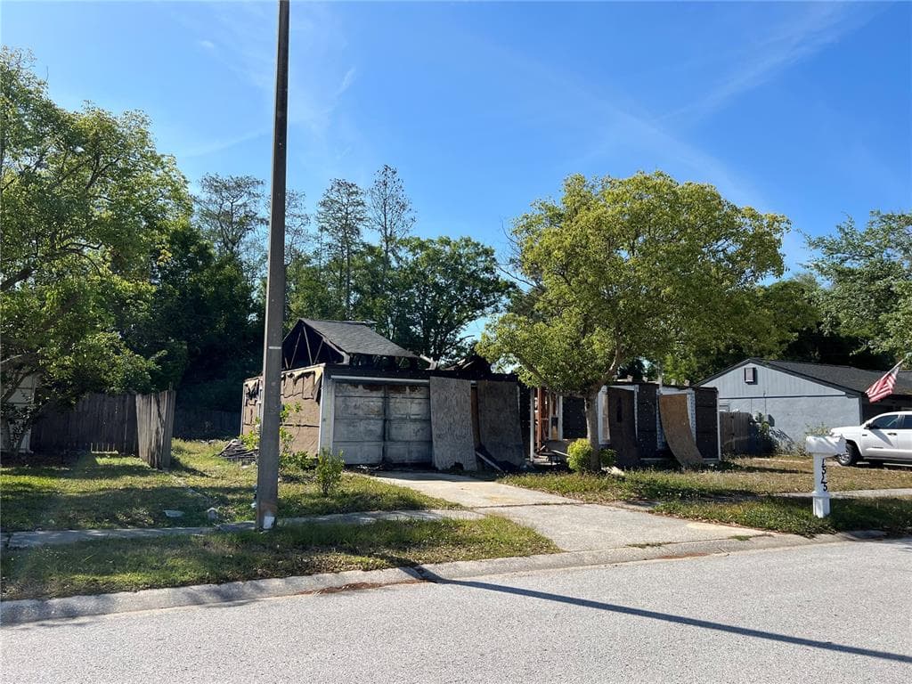 4525 WEASEL DRIVE NEW PORT RICHEY, FL 34653
