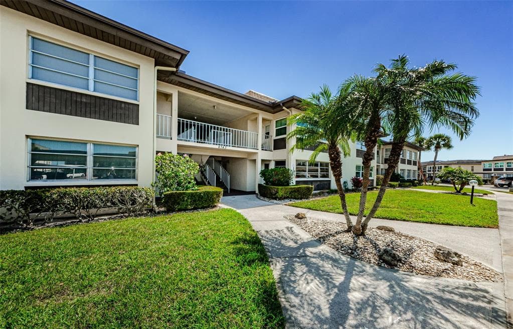 4743 JASPER DRIVE UNIT 101 NEW PORT RICHEY, FL 34652