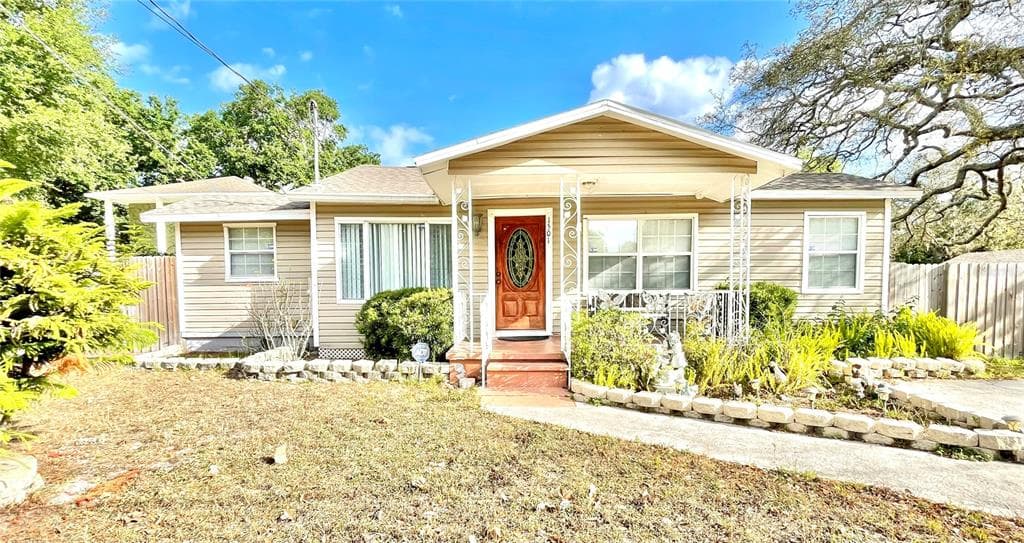 1501 W COMANCHE AVENUE TAMPA, FL 33603