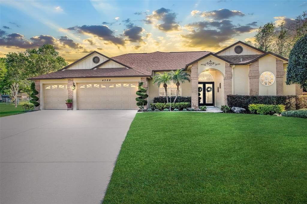 4326 OKLAWAHA LANE NEW PORT RICHEY, FL 34655