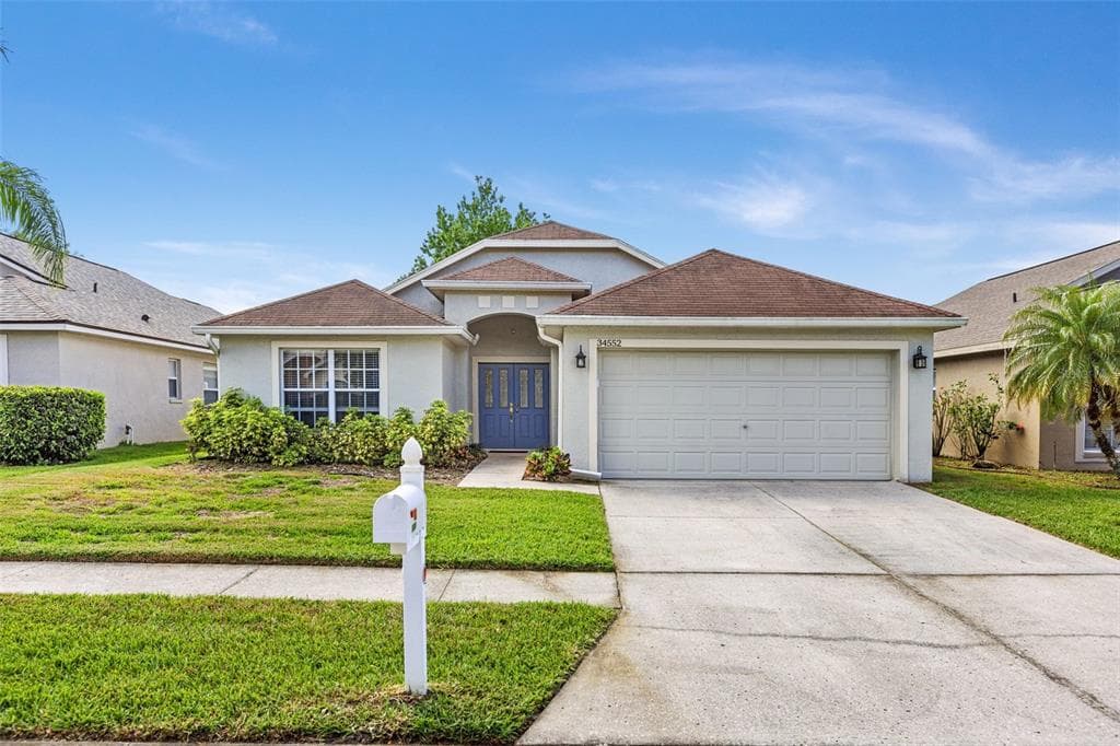 34552 SMART DRIVE ZEPHYRHILLS, FL 33541
