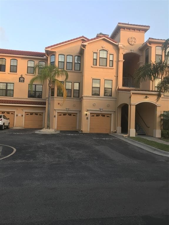 2739 VIA CAPRI UNIT 1037 CLEARWATER, FL 33764