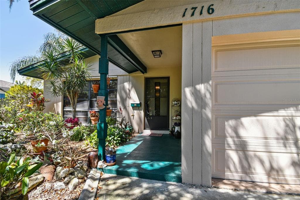 1716 DOUGLAS AVENUE DUNEDIN, FL 34698