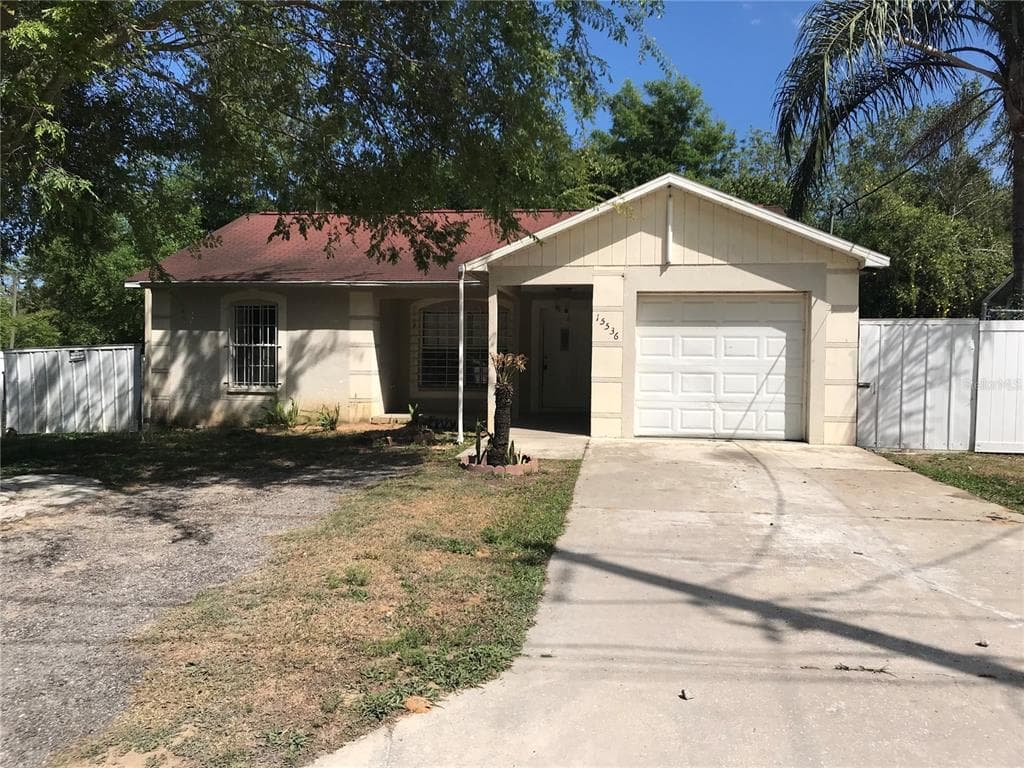15536 15TH STREET DADE CITY, FL 33523