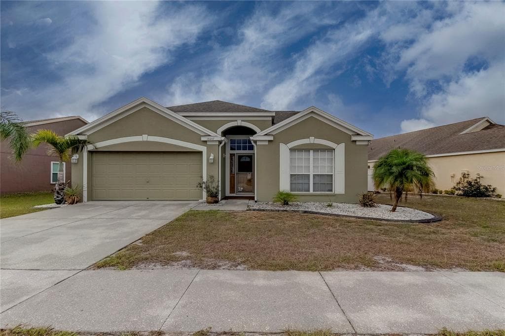 10447 HALLMARK BOULEVARD RIVERVIEW, FL 33578