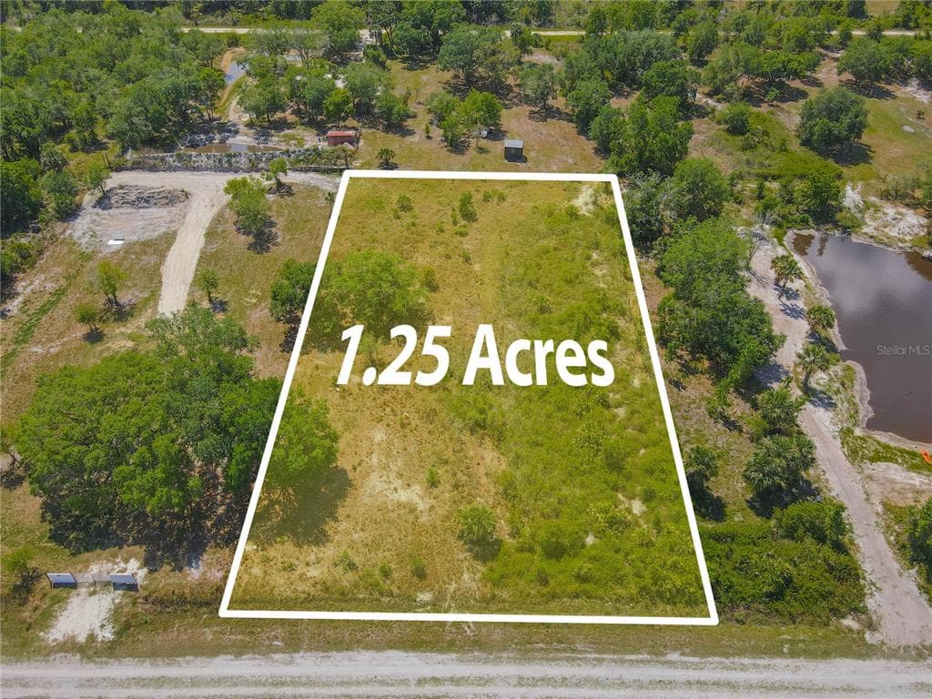 18130 NW 294TH STREET OKEECHOBEE, FL 34972