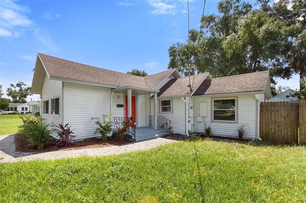 208 W BROAD STREET TAMPA, FL 33604