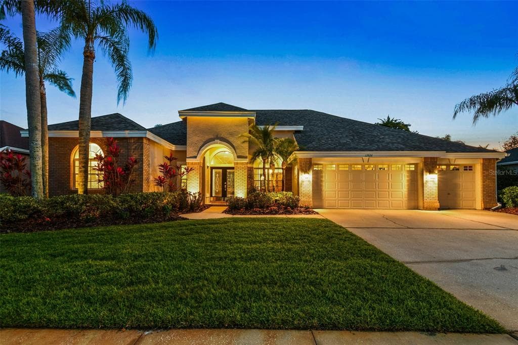 11926 KEATING DRIVE TAMPA, FL 33626