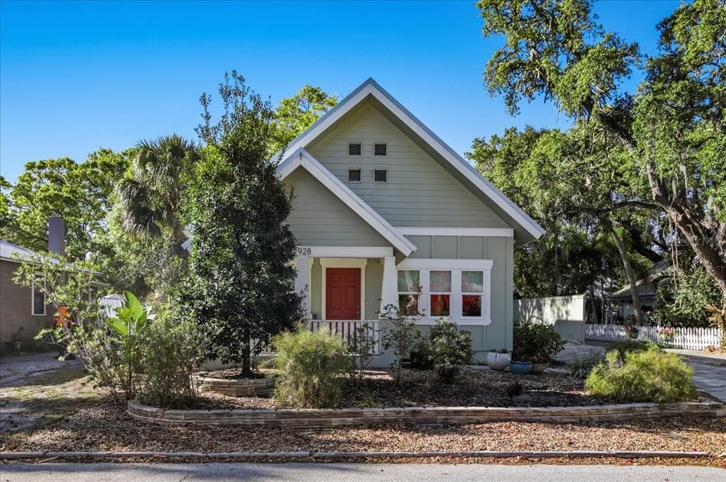 1928 8TH STREET SARASOTA, FL 34236