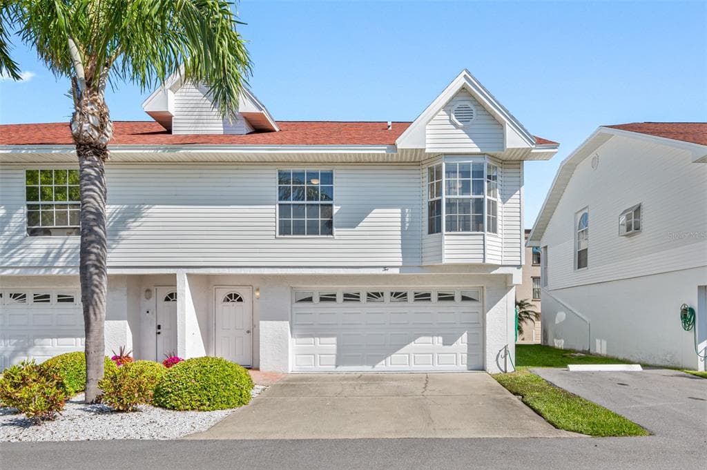 19717 GULF BOULEVARD UNIT V2 INDIAN SHORES, FL 33785