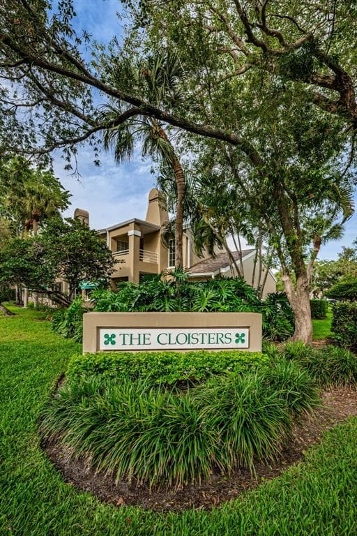 10835 INDIAN HILLS COURT UNIT 20 SEMINOLE, FL 33777