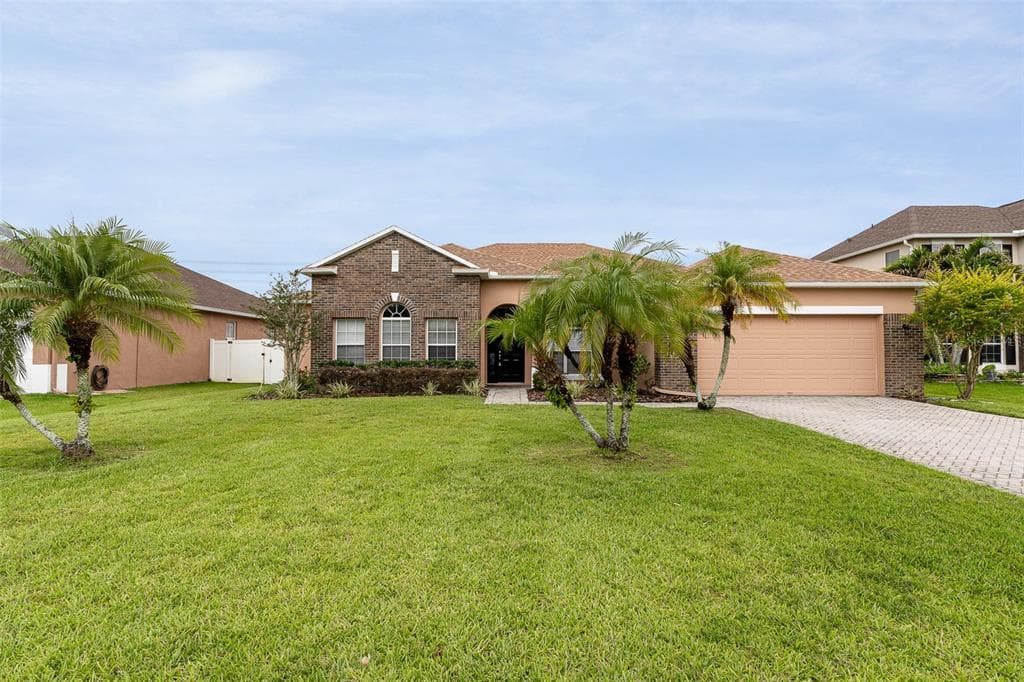 2634 EAGLE MEADOW LANE KISSIMMEE, FL 34746