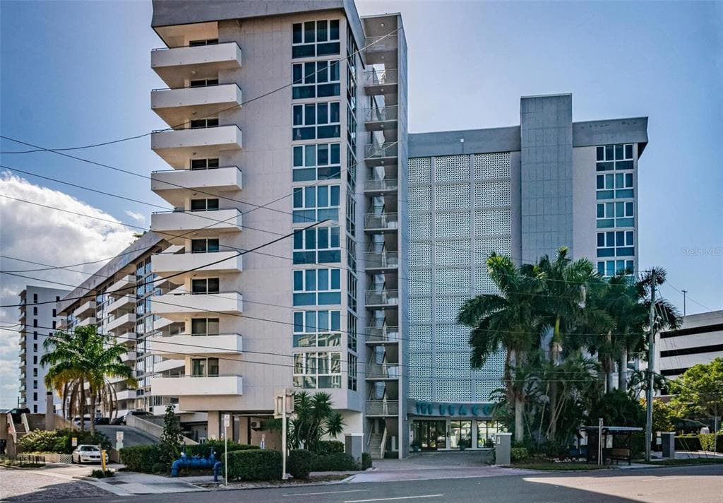 470 3RD STREET S UNIT 512 ST PETERSBURG, FL 33701