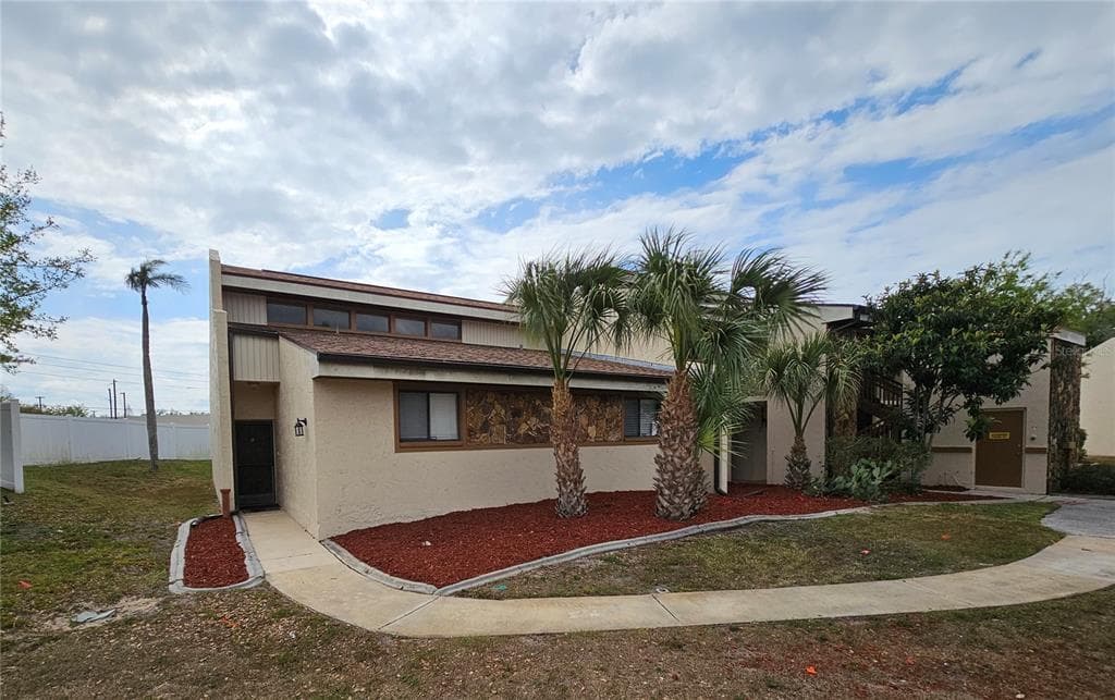 7015 COGNAC DRIVE UNIT 1 NEW PORT RICHEY, FL 34653