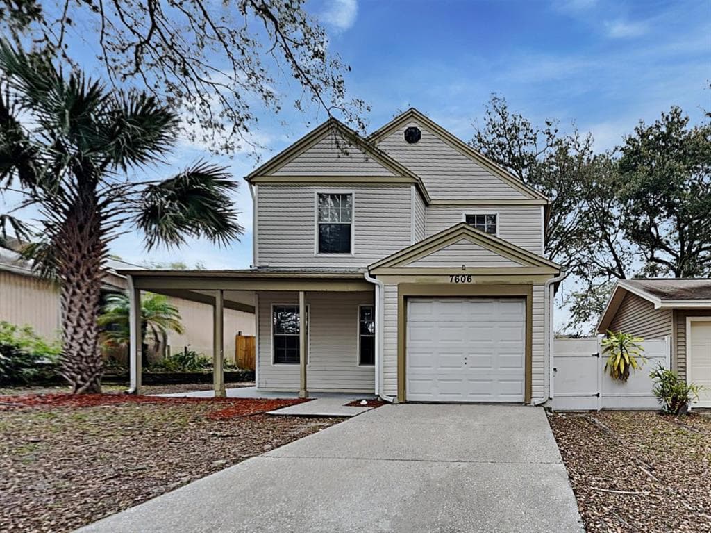 7606 GLADES COURT TEMPLE TERRACE, FL 33637