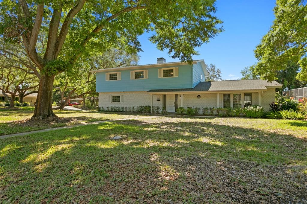 1800 SERPENTINE DRIVE S ST PETERSBURG, FL 33712