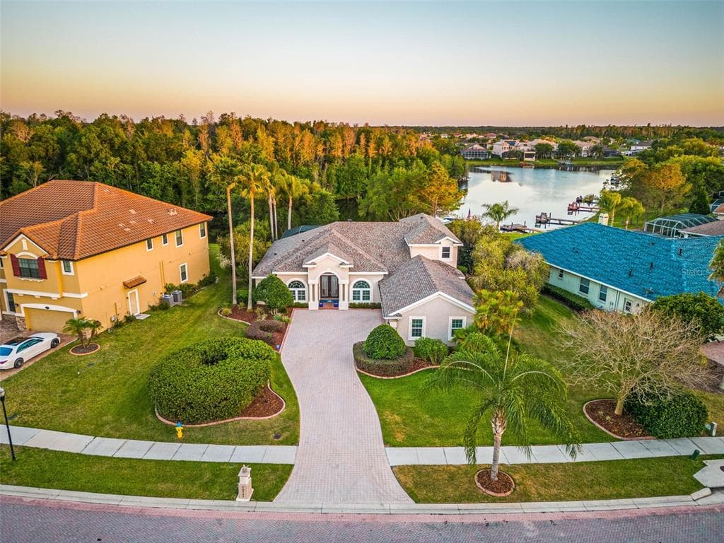10737 CORY LAKE DRIVE TAMPA, FL 33647