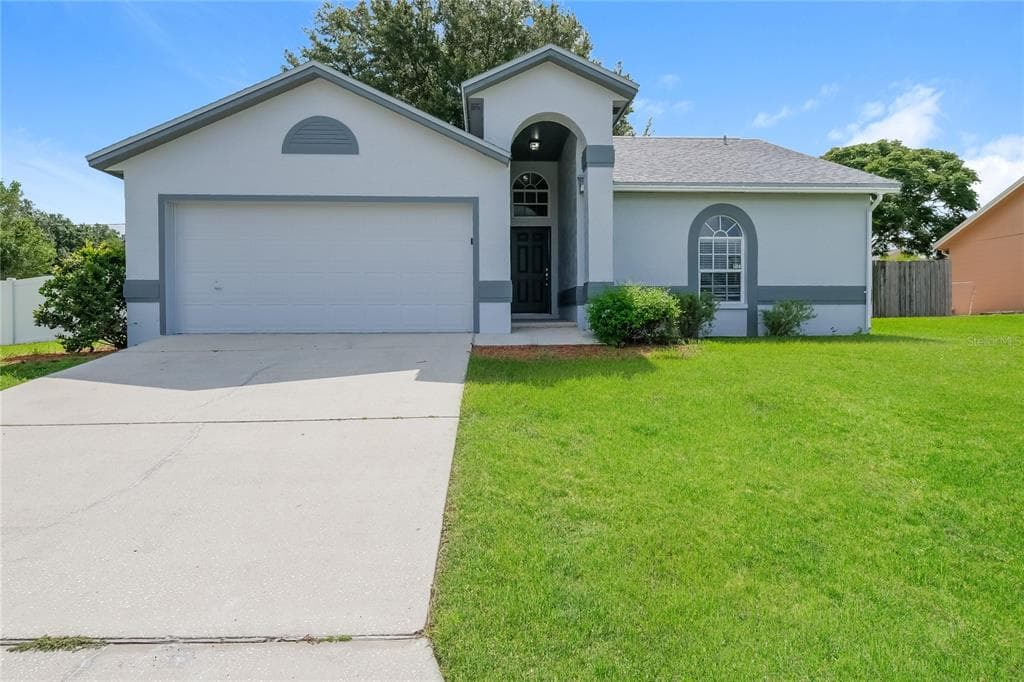 3373 ST VINCENT TERRACE LAKELAND, FL 33812
