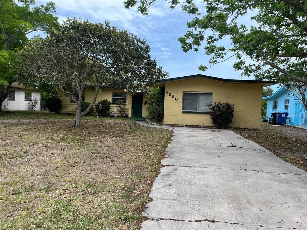 5960 12TH STREET S ST PETERSBURG, FL 33705