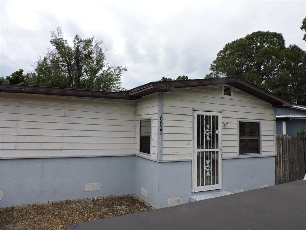 6820 N 58 STREET N PINELLAS PARK, FL 33781