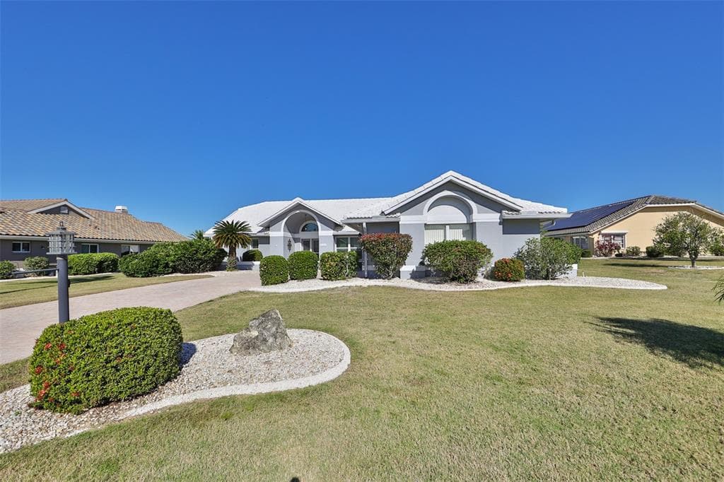 2103 PLATINUM DRIVE SUN CITY CENTER, FL 33573