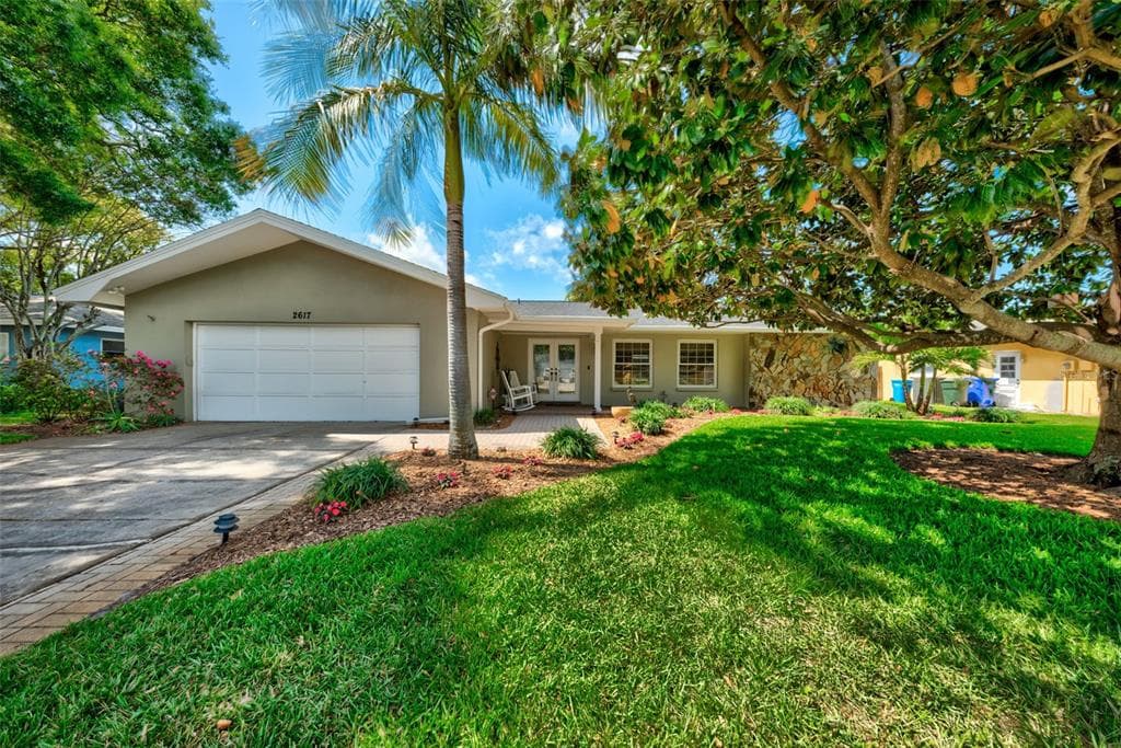 2617 PINEWOOD DRIVE DUNEDIN, FL 34698