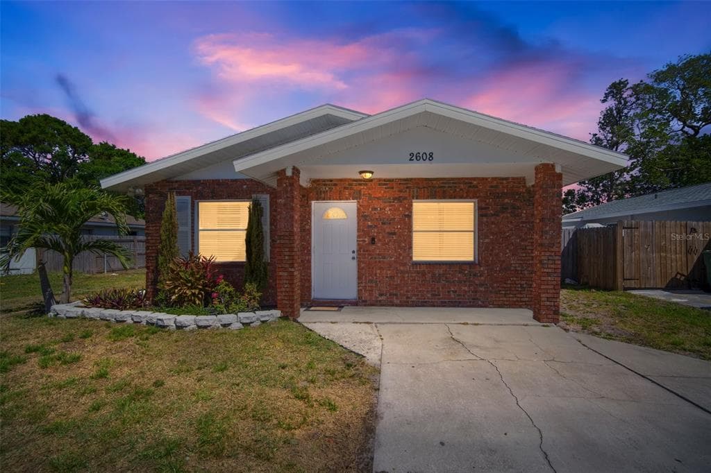 2608 13TH STREET W PALMETTO, FL 34221