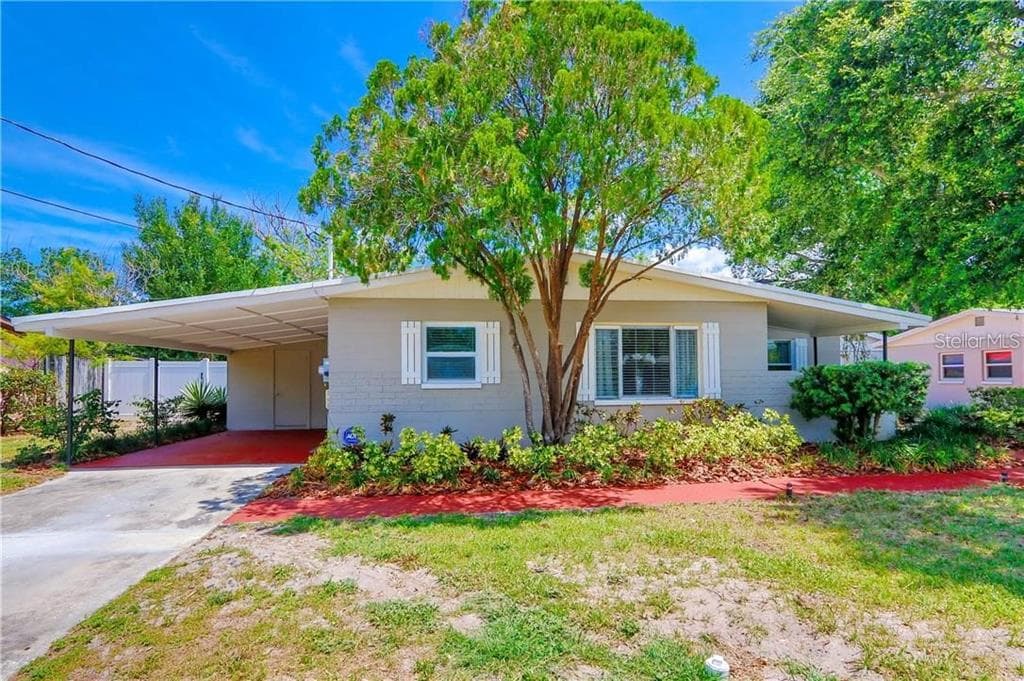3413 W TYSON AVENUE TAMPA, FL 33611