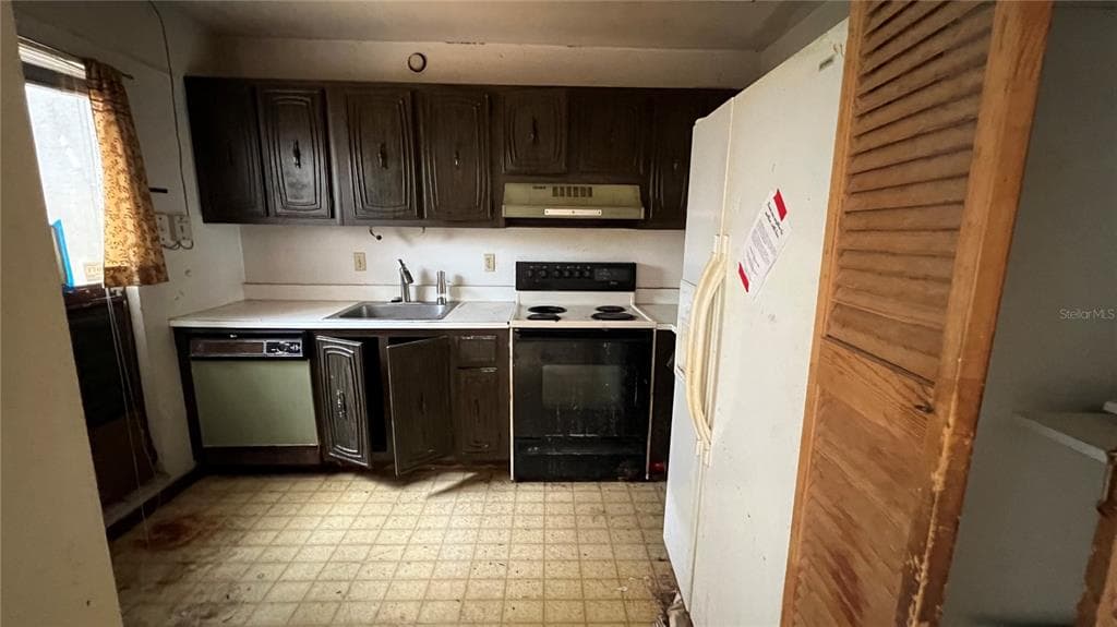601 SW 75TH STREET UNIT 102 GAINESVILLE, FL 32607