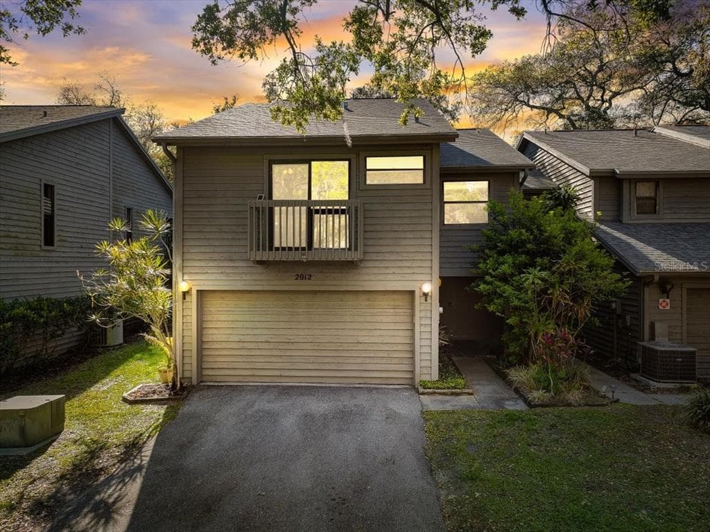 2012 ARBOR DRIVE CLEARWATER, FL 33760