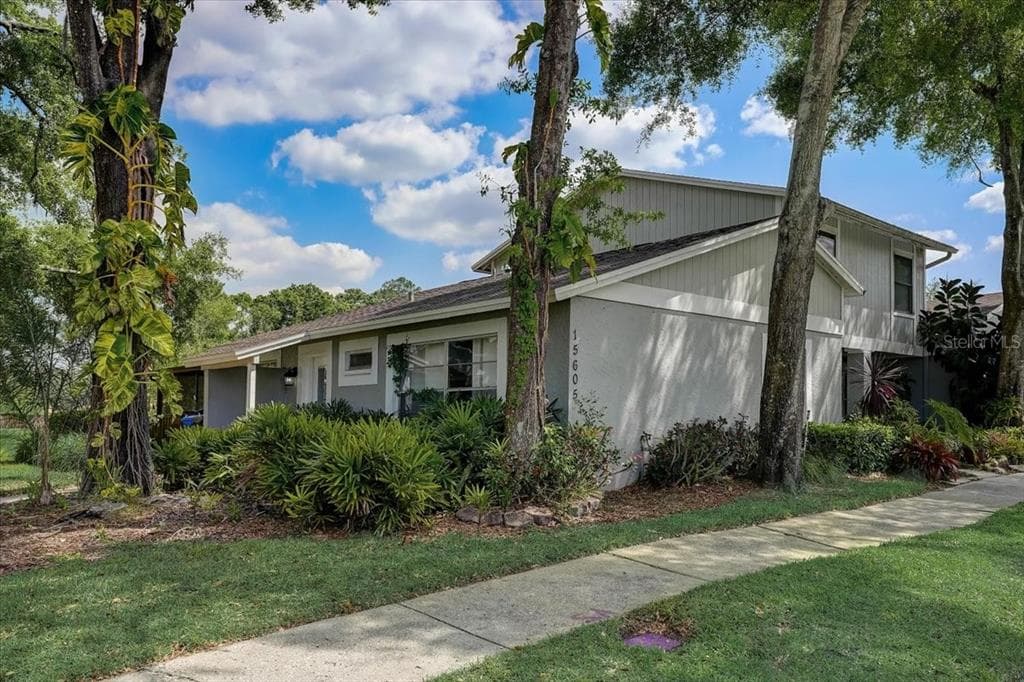 15605 MORNING DRIVE LUTZ, FL 33559