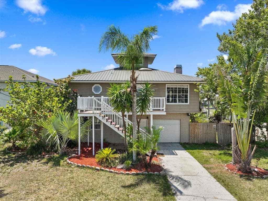 3199 AZALEA DRIVE