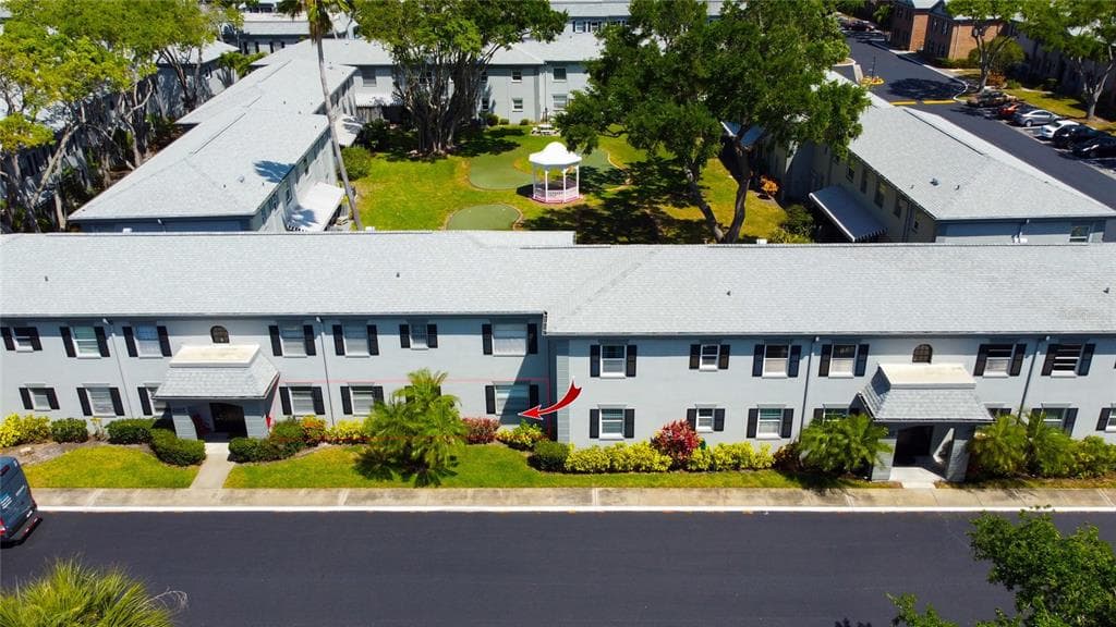 6925 AVENUE DES PALAIS UNIT 1B SOUTH PASADENA, FL 33707