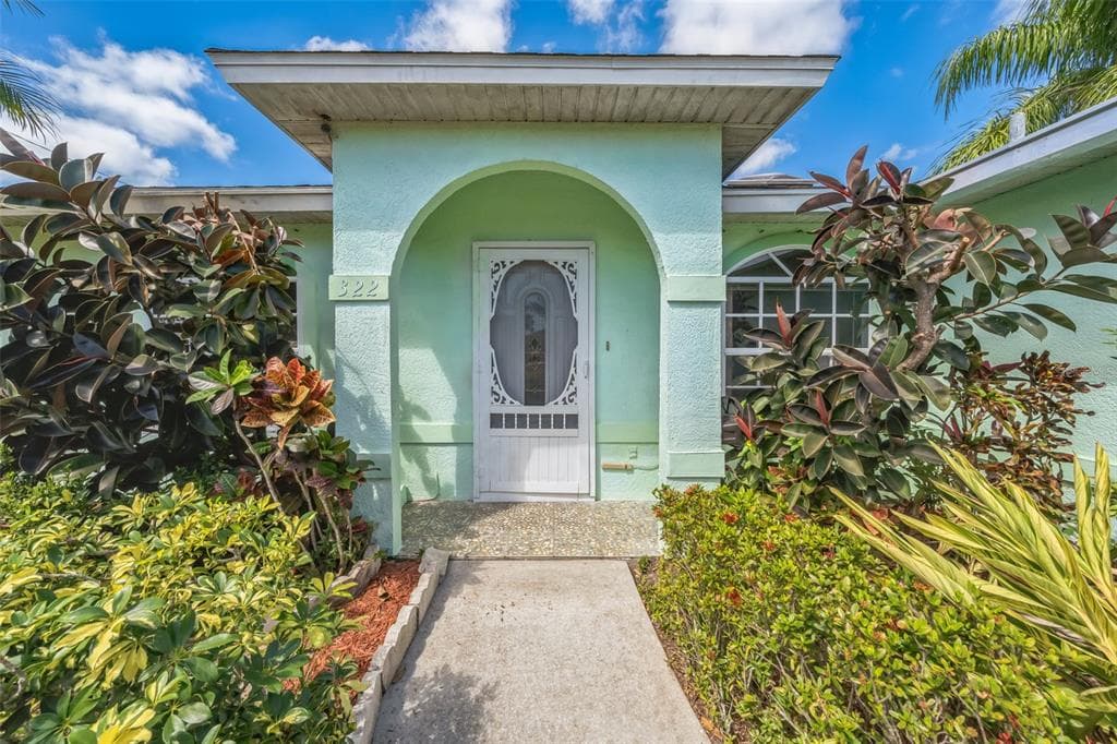 322 BANYAN ST SEBASTIAN, FL 32958