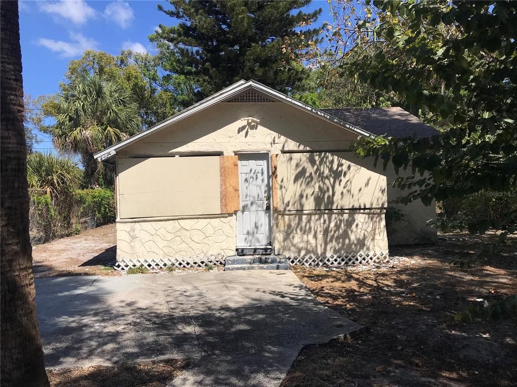 3435 19TH AVENUE S ST PETERSBURG, FL 33711