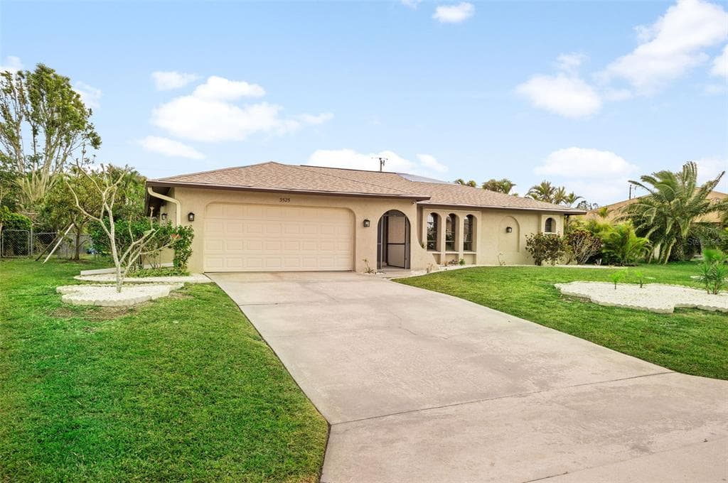3525 SE 1ST PLACE CAPE CORAL, FL 33904