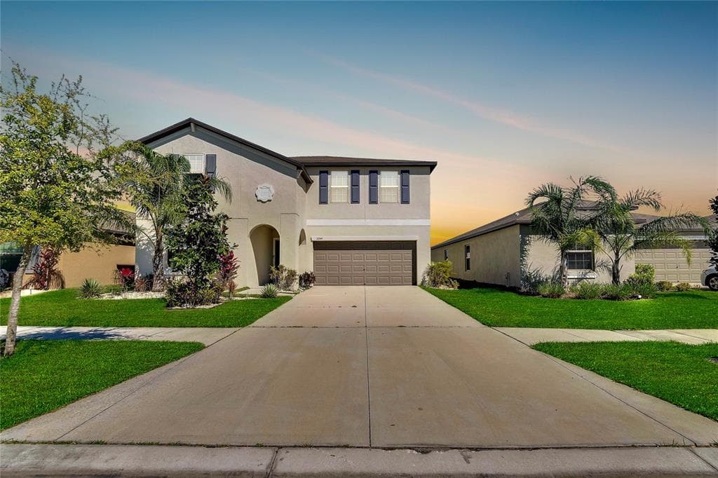 5044 WHITE CHICORY DRIVE APOLLO BEACH, FL 33572