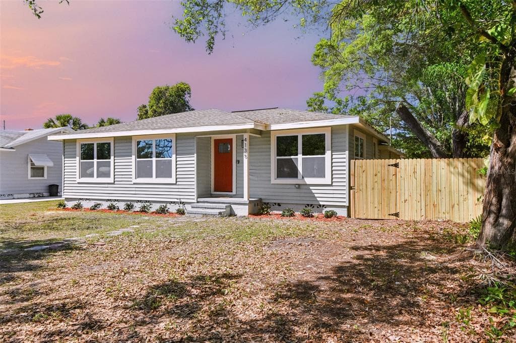 4135 FAIRFIELD AVENUE S ST PETERSBURG, FL 33711