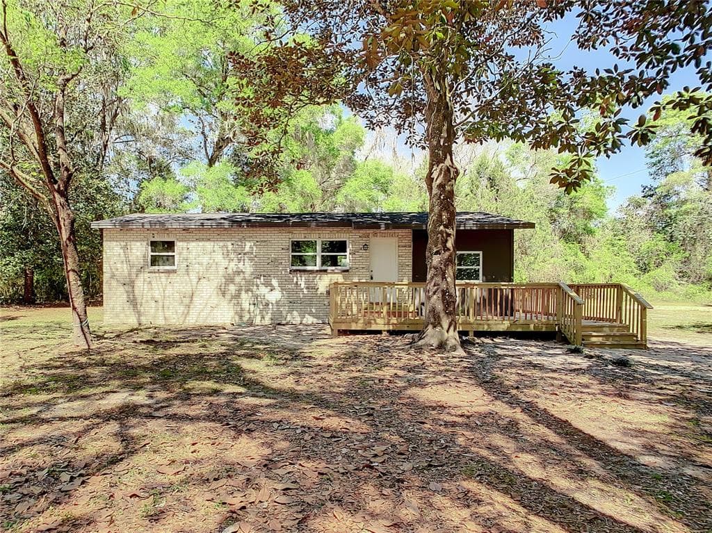 19327 CAMPGROUND ROAD BROOKSVILLE, FL 34601