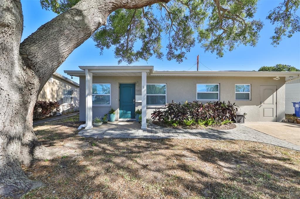 5411 17TH AVENUE N ST PETERSBURG, FL 33710